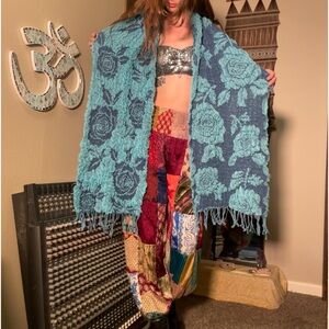 Blue Inverted Rose Scarf